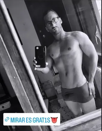 OnlyFans account  u18306031 avatar 1