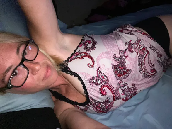 OnlyFans cuenta u223989245 header 2