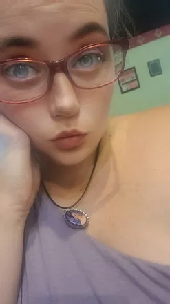 OnlyFans cuenta savannahsmut29 header 2