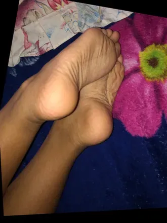 OnlyFans cuenta sexyfeetbylinurr avatar 1