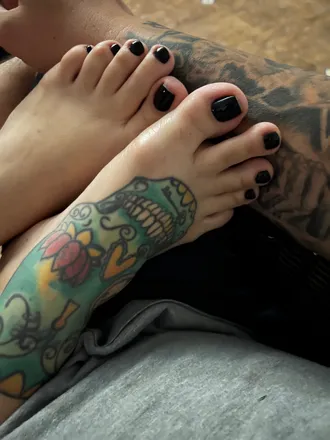 OnlyFans cuenta greeneyedsoles header 2