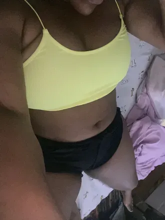 OnlyFans cuenta cherryberry001 header 2