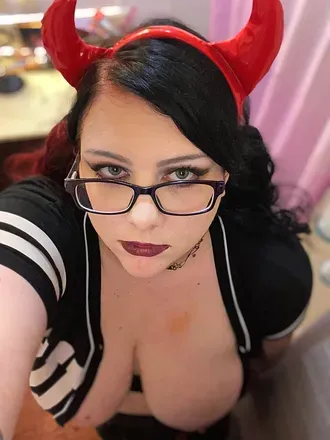 OnlyFans cuenta ravenslust avatar 1
