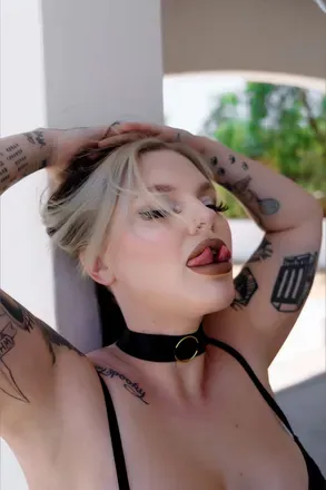 OnlyFans account  kenziecakes avatar 1