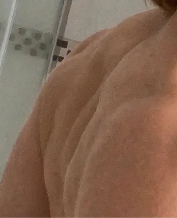 OnlyFans account  lightened avatar 1