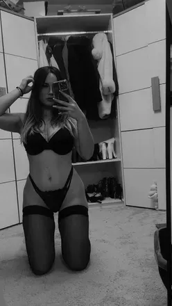 OnlyFans cuenta elisapavignano avatar 1
