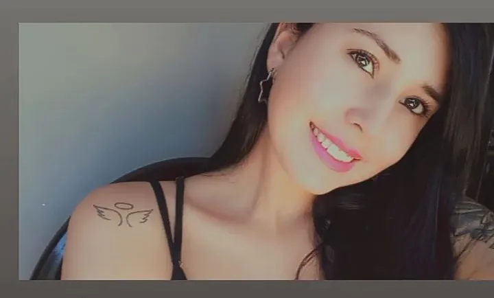 OnlyFans account  badgirl21ok header 2