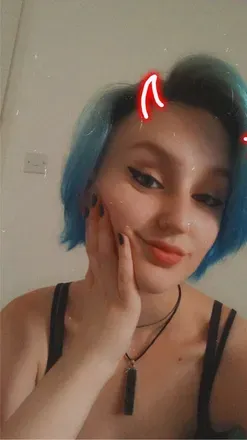 OnlyFans account  violet19x avatar 1
