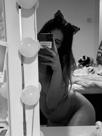 OnlyFans cuenta candydollbae header 2