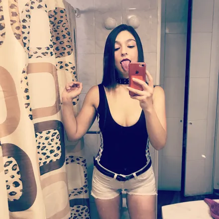 OnlyFans cuenta lilaunderground header 2