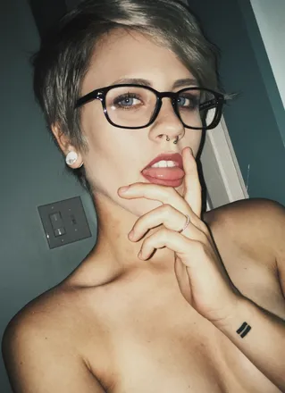 OnlyFans cuenta baileyanais header 2