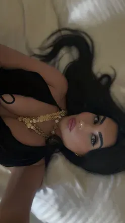 OnlyFans cuenta mynameiszaraaa header 2