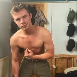 OnlyFans cuenta robertanthony0f avatar 1
