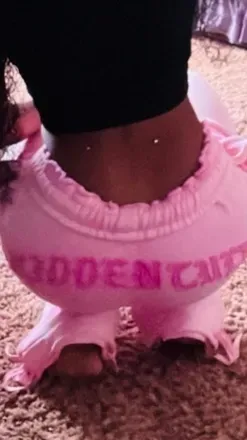 OnlyFans cuenta karamelkutie avatar 1