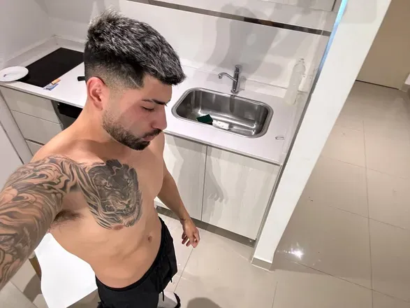 OnlyFans cuenta alanbikerok avatar 1
