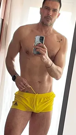 OnlyFans cuenta mucholobo1 avatar 1