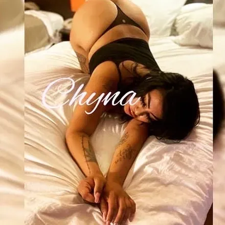 OnlyFans cuenta therealqueenchyna304 avatar 1