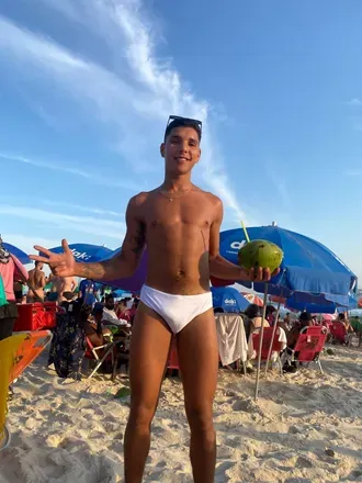 OnlyFans cuenta xooliverx1 avatar 1