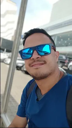 OnlyFans cuenta adriam8585 avatar 1