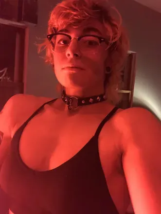 OnlyFans cuenta selfmadevan header 2