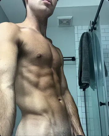 OnlyFans cuenta okmaybehayden header 2