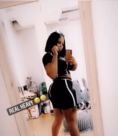 OnlyFans cuenta theonlyasiya header 2