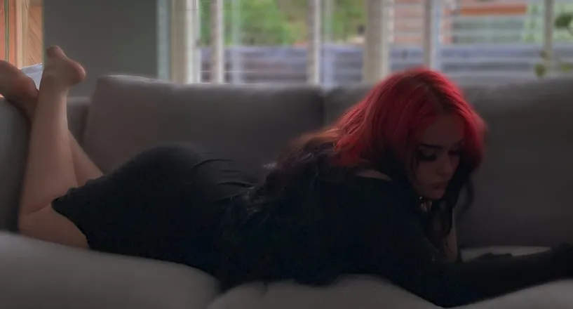 OnlyFans account  gothgfroxy header 2