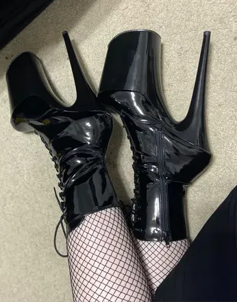 OnlyFans cuenta xvenomcamx header 2