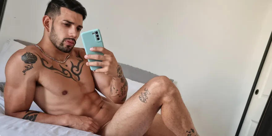 OnlyFans account  malu_model header 2