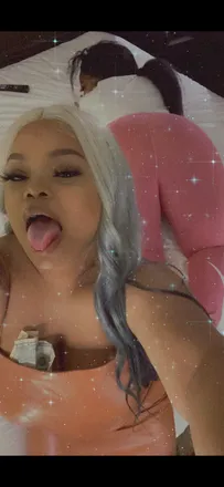 OnlyFans cuenta lolabomb header 2
