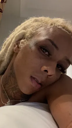 OnlyFans cuenta thesunflowernana header 2