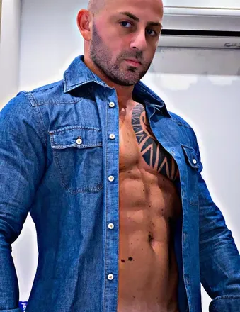 OnlyFans cuenta davide.pedone header 2