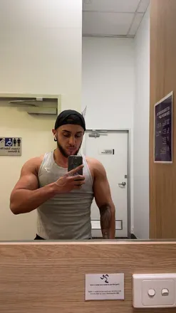 OnlyFans cuenta muscleleb avatar 1