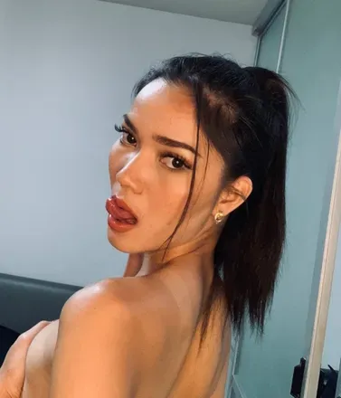 OnlyFans cuenta moanamagic avatar 1