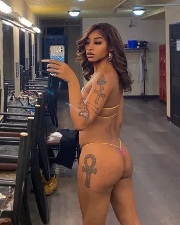 OnlyFans cuenta dcfreze avatar 1