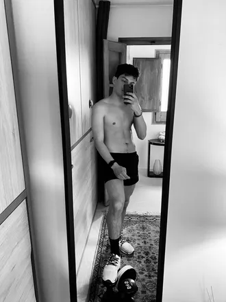 OnlyFans cuenta elgato25 header 2
