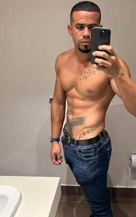 OnlyFans cuenta miguelmm05 avatar 1