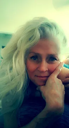 OnlyFans cuenta karenforward31 header 2