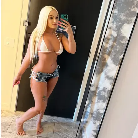 OnlyFans cuenta barbiebanx avatar 1