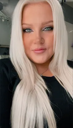 OnlyFans cuenta rissarae666 avatar 1