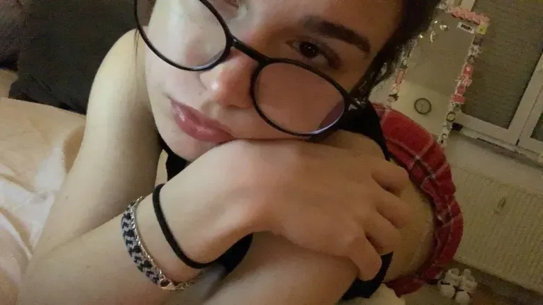 OnlyFans cuenta prettybabelucy avatar 1