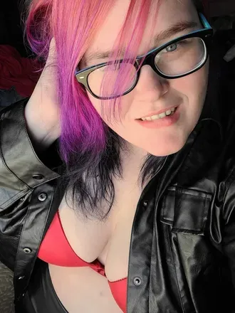 OnlyFans cuenta curvyqueen69420 avatar 1