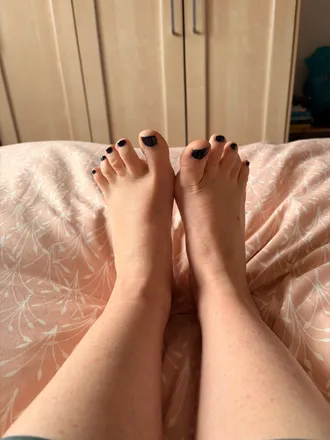 OnlyFans cuenta daintyfeetz89 header 2