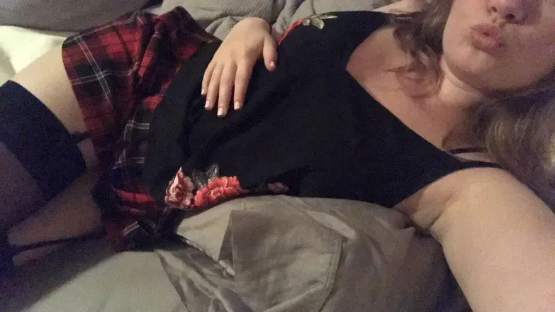 OnlyFans cuenta bunnnyslut header 2