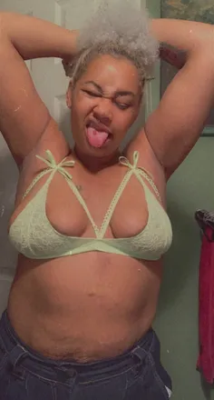 OnlyFans cuenta bubbleyum93 header 2