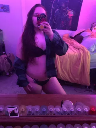 OnlyFans cuenta electrichoneybee avatar 1