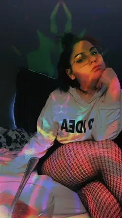 OnlyFans cuenta babyellie420 avatar 1