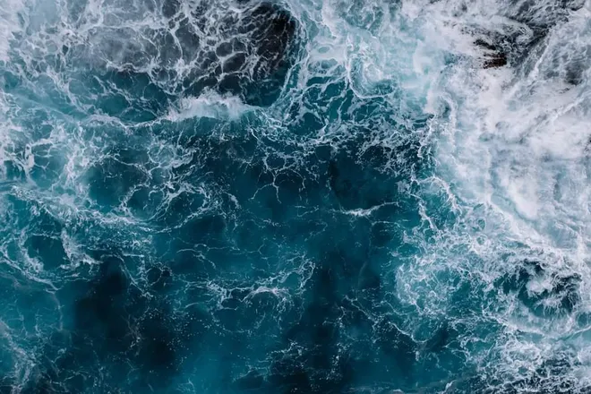 OnlyFans cuenta yourfavoritewaves header 2