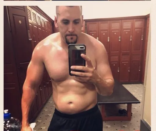 OnlyFans cuenta u42413582 header 2