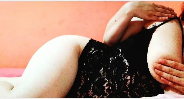 OnlyFans cuenta luci.lily header 2